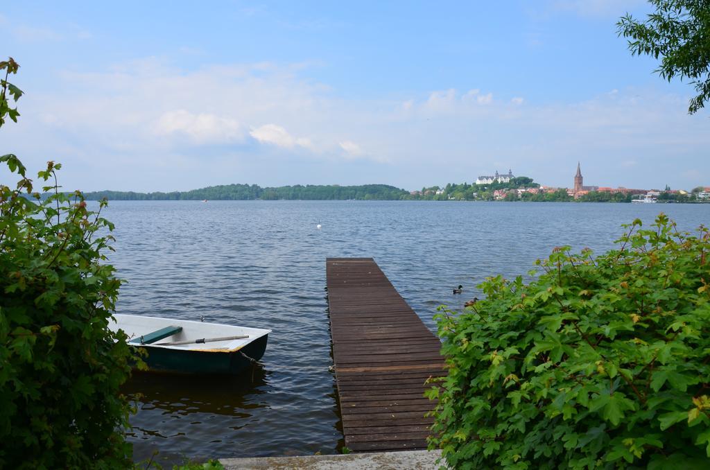 Himmelsstuebchen Und Gartenstuebchen * Plön